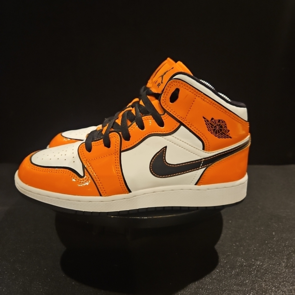 Nike Air Jordon‎ 1 Mid Turf Orange Kids 6Y
